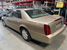 Load image into Gallery viewer, Air Cleaner Box Cadillac Deville 2005 - NW644531