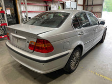 Load image into Gallery viewer, CV AXLE SHAFT BMW 325i 330i 01 02 03 - 05 Front Left - NW649730
