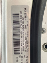 Load image into Gallery viewer, FRONT DRIVE SHAFT Dodge 1500 Pickup 13 14 15 16 17 18 19 20 - NW657576