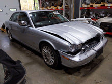 Load image into Gallery viewer, AUTOMATIC TRANSMISSION S Type Vanden Pl XJ XJ8 XJ8L XJL XJR 06-09 - NW665623