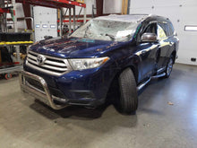 Load image into Gallery viewer, AIR CLEANER BOX RX350 Highlander Sienna 07 08 09 10 11 12 13 - NW681727