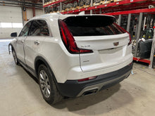 Load image into Gallery viewer, Side View Door Mirror Cadillac XT4 2019 - NW715518