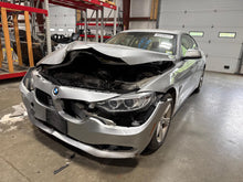 Load image into Gallery viewer, WHEEL RIM 320i 328D 328i 335i 428i 435i Active 3 12-15 17x7-1/2 - NW740179