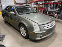 Load image into Gallery viewer, Speedometer Cluster Cadillac STS 2005 - NW777326