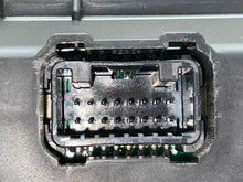 Load image into Gallery viewer, Speedometer Cluster Hyundai Tucson 2015 - NW436758