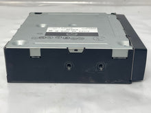 Load image into Gallery viewer, INFO-GPS SCREEN Mazda Cx-7 2007 07 2008 08 2009 09 - NW105554