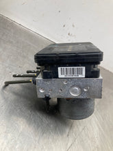 Load image into Gallery viewer, ABS ANTI-LOCK BRAKE PUMP Hyundai Tucson 2014 14 2015 15 - NW436353