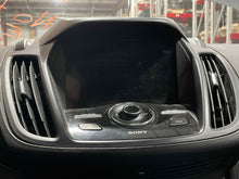 Load image into Gallery viewer, Radio Ford Escape 2017 - NW521906