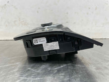 Load image into Gallery viewer, Radio Ford Escape 2017 - NW521906