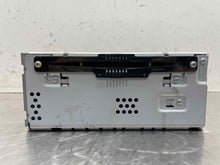 Load image into Gallery viewer, RADIO Ford Escape 2015 15 2016 16 AM FM CD MP3 - NW521907