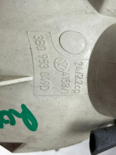 Load image into Gallery viewer, PARKLAMP Volkswagen Passat 1998 98 1999 99 2000 00 2001 01 Right - NW339197