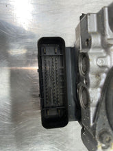Load image into Gallery viewer, ABS PUMP Acura TL 2004 04 Auto - NW683
