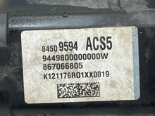 Load image into Gallery viewer, Axle Shaft CT6 2017 - NW517677