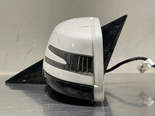 Load image into Gallery viewer, SIDE VIEW DOOR MIRROR E300 E350 E400 E550 E63 11 12 13 Left - NW442082