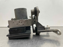 Load image into Gallery viewer, ABS ANTI-LOCK BRAKE PUMP E300 E350 E400 E550 E63 2013 13 - NW441998