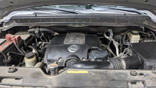 Load image into Gallery viewer, CARRIER ASSEMBLY Titan Qx56 Armada 04 05 - 10 Front - NW368865