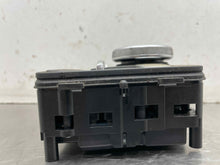 Load image into Gallery viewer, Radio AUDI A4 2017 - NW443607