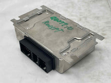 Load image into Gallery viewer, TRANSFER CASE CONTROL MODULE COMPUTER LR4 Range Rover Rover Sport 10-13 - NW268469