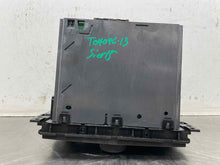 Load image into Gallery viewer, RADIO Avalanche 1500 Express 1500 Van Express 2500 Van 07-14 AM FM CD - NW522430