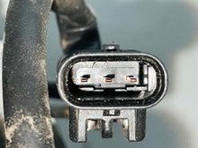 Load image into Gallery viewer, AC A/C AIR CONDITIONING COMPRESSOR 530i 540i 640i GT 740i 740il 16-19 - NW522116