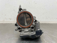 Load image into Gallery viewer, Throttle Body BMW 530I 2017 - NW522536