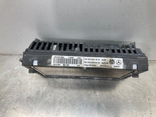 Load image into Gallery viewer, INFO-GPS SCREEN Mercedes-Benz E350 E550 E63 2010 10 2011 11 - NW444108