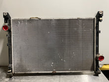 Load image into Gallery viewer, RADIATOR Chrysler Pacifica 2005 05 2006 06 - NW132079