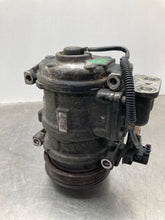 Load image into Gallery viewer, AC COMPRESSOR MERCEDES 300E 93 - NW444411