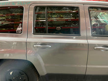 Load image into Gallery viewer, REAR DOOR WINDOW REGULATOR POWER Jeep Patriot 2007-2017 Right - NW520768