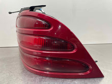 Load image into Gallery viewer, Tail Lamp Light Ford Mustang 1995 - NW445204