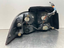Load image into Gallery viewer, Tail Lamp Light Ford Mustang 1995 - NW445204