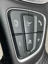 Load image into Gallery viewer, Steering Wheel MERCEDES CLA-CLASS 2015 - NW349757
