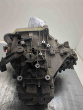 Load image into Gallery viewer, TRANSMISSION Hyundai Veloster 2012 12 2013 13 2014 14 2015 15 - NW523057