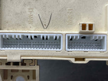 Load image into Gallery viewer, BODY CONTROL MODULE BCM COMPUTER Veloster 12 13 14 15 16 17 - NW522716