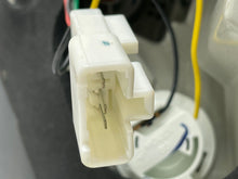 Load image into Gallery viewer, OUTER TAIL LIGHT LAMP Hyundai Sonata 11 12 13 14 Right - NW246993