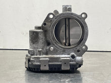 Load image into Gallery viewer, Throttle Body AUDI S4 2018 - NW523440