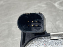 Load image into Gallery viewer, Throttle Body AUDI S4 2018 - NW523440