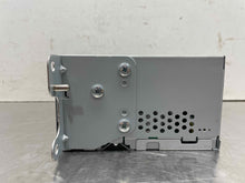 Load image into Gallery viewer, RADIO Ford Explorer 2016 16 AM FM CD - NW523784