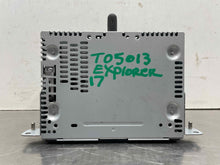 Load image into Gallery viewer, RADIO Ford Explorer 2016 16 AM FM CD - NW523784