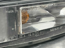 Load image into Gallery viewer, Park Lamp Light 2004 - NW350554