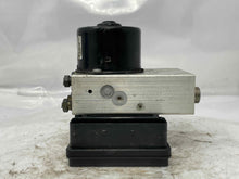Load image into Gallery viewer, ABS Pump Jaguar S Type 2005 - NW454140