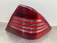 Load image into Gallery viewer, TAIL LIGHT LAMP ASSEMBLY S350 S430 S500 S55 S600 S65 SL500 03-06 Right - NW454463