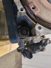 Load image into Gallery viewer, AUTOMATIC TRANSMISSION Audi A4 2002 02 2003 03 VIN E - NW351751