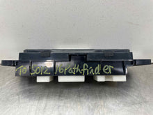 Load image into Gallery viewer, REAR TEMPERATURE CONTROLS Nissan Pathfinder 13 14 15 16 17 - NW523701