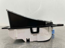 Load image into Gallery viewer, Speedometer Cluster Ford Escape 2008 - NW524257