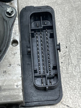 Load image into Gallery viewer, ABS Pump Jeep Cherokee 2016 - NW351047