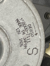 Load image into Gallery viewer, CONDESNER FAN ASSEMBLY TSX 2004 04 05 06 07 08 2.4 - NW63584