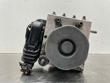 Load image into Gallery viewer, ABS Pump Subaru Impreza 2012 - NW524365