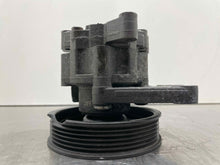 Load image into Gallery viewer, POWER STEERING PUMP C250 C300 C350 C63 E350 E550 E63 10-13 - NW460073