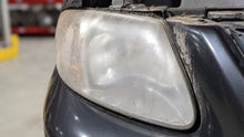 Load image into Gallery viewer, HEADLIGHT LAMP ASSEMBLY Town & Country Caravan Voyager 01-07 Right - NW351433